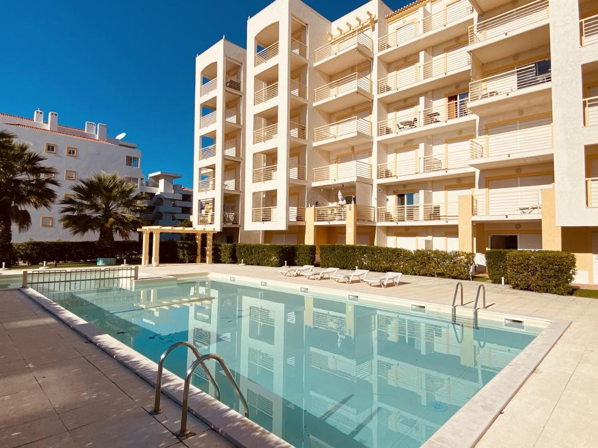 Vista By Check-In Portugal Appartement Albufeira Buitenkant foto