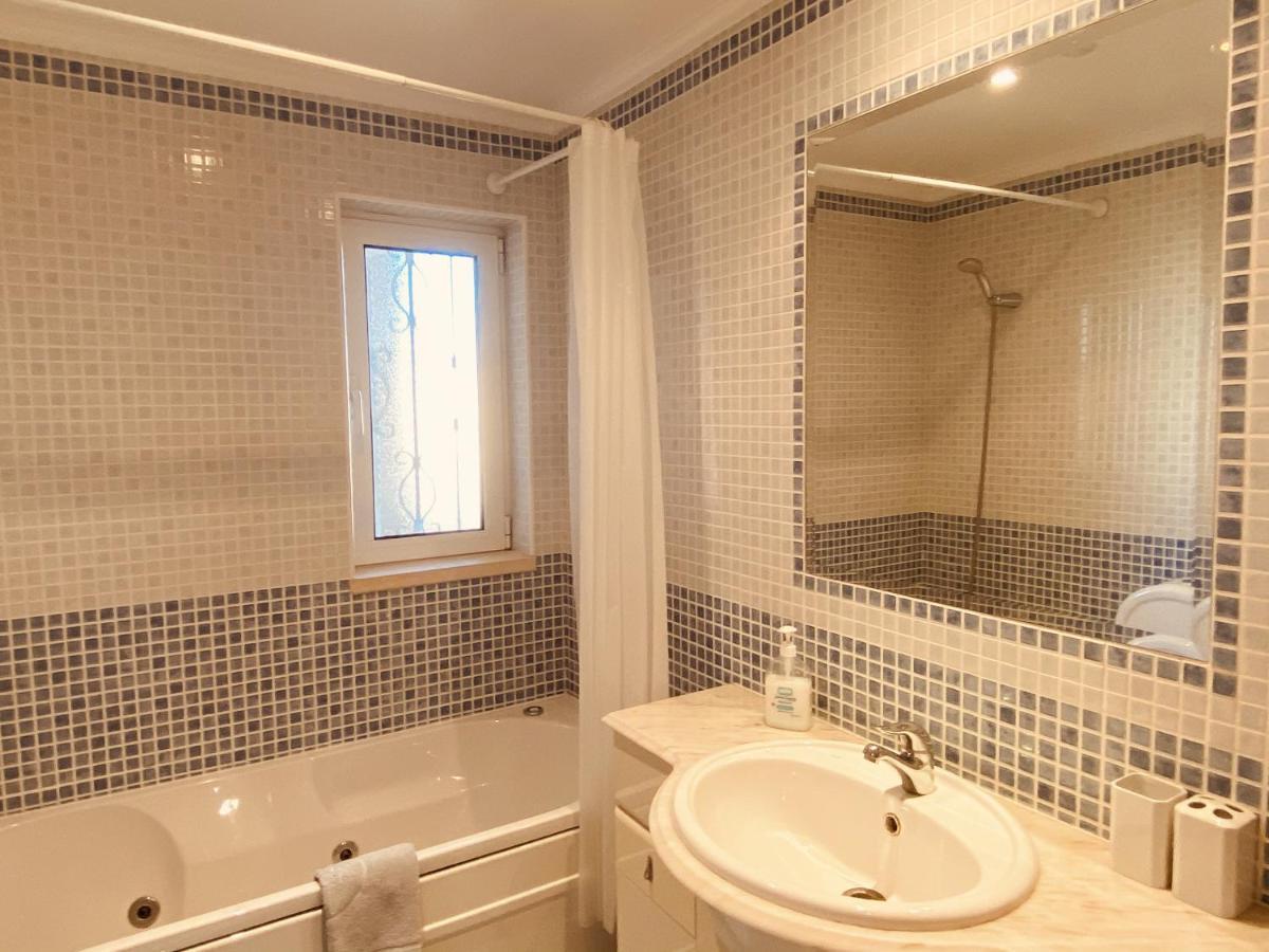 Vista By Check-In Portugal Appartement Albufeira Buitenkant foto